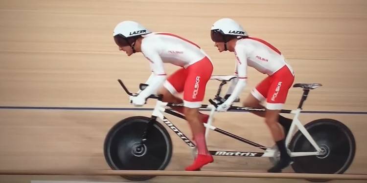 Marcin Polak i Michał Ładosz w trakcie wyścigu