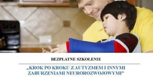 Baner promujący szkolenie ze zdjęciem przedstawiającym chłopczyka siedzącego na kolanach opiekuna