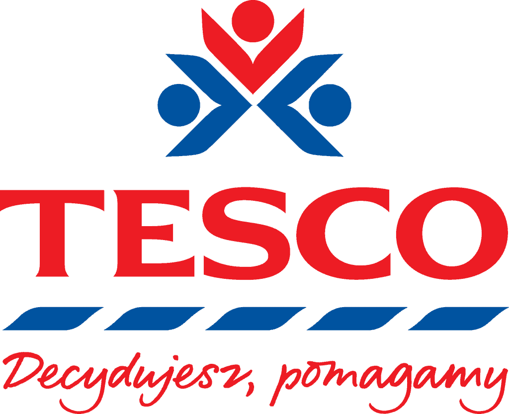 Napis: “TESCO, decydujesz, pomagamy”.