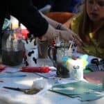 Zestawy plastyczne na stole