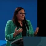 Przemówienie i gratulacje Małgorzaty Jarosińskiej-Jedynak (Sekretarz Stanu w Ministerstwie Funduszy i Polityki Regionalnej)