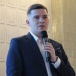 Pan Paweł Robak (p.o. Dyrektora Centrum Aktywizacji Osób z Niepełnosprawnością KUL JPII), podczas wystąpienia pt. „Prezentacja Katolickiego Uniwersytetu Lubelskiego Jana Pawła II”