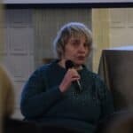 Pani Dorota Dutkiewicz (Prezes Fundacji na Rzecz Osób Niepełnosprawnych "Tacy Sami"), podczas prezentacji idei bonu terapeutycznego, jako propozycji nowej formy wsparcia terapii osób z niepełnosprawnością