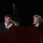 Siedzą od lewej: Rafał Kowalczyk (Prezes Zarządu Fundacji Optea, Przewodniczący Rady Nadzorczej iPRACUJZDALNIE.pl Sp. z o.o., prawnik), Magdalena Florek (Dyrektor Personalny GK Specjał)