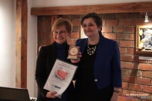 Pani Ewa Dados, dziennikarka Polskiego Radia Lublin, nagrodzona w kategorii "Przyjaciel Osób z Niepełnosprawnością"