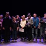 Ogłoszenie wyników II etapu eliminacji regionalnych, na scenie stoją uczestnicy II etapu eliminacji regionalnych 23. Ogólnopolskiego Festiwalu Twórczości Teatralno-Muzycznej Osób z Niepełnosprawnością Intelektualną ALBERTIANA 2023