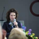 Pani Agnieszka Betlej, Przedstawicielka firmy Ascensia Diabetes podczas prezentacji systemu CGM Eversense