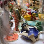 Wyroby ceramiczne na stoisku Stowarzyszenia na rzecz Osób Potrzebujących Wsparcia IUVO