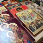 Ikony na stoisku WTZ przy Stowarzyszeniu „Źródło”, ul. Gospodarcza 32