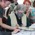 Srebrna taca z jajkami