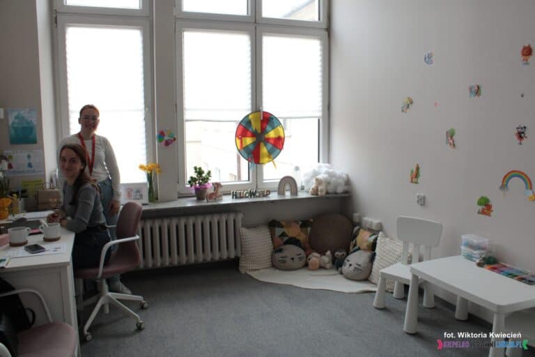 Wnętrze jednej z sal, znajdujących się na pierwszym piętrze budynku