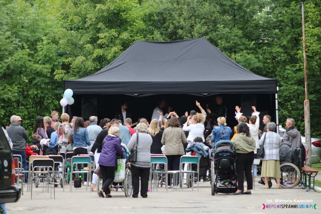 Festyn z okazji 25-lecia Stowarzyszenia na Rzecz Dzieci i Młodzieży Niepełnosprawnej Ruchowo w Lublinie