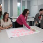 Uczestniczki warsztatu “Savoir-vivre wobec osób z niepełnosprawnością”