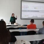 Uczestnicy prezentacji metodycznej Pani dr Anny Bieganowskiej- Skóry pt. “Łamanie stereotypów i barier: 30-lecie Lubelskiego Forum Organizacji Osób Niepełnosprawnych – Sejmik Wojewódzki”