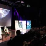 Zaproszeni Goście, oglądający film, prezentujący szkoły i przedszkola objęte wsparciem SCWEW w Świdniku