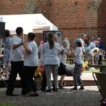 Uczestnicy WTZ Janowica tańczący podczas Festiwalu