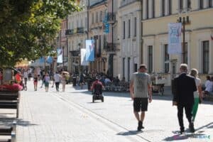 Krakowskie Przedmieście w blasku słońca