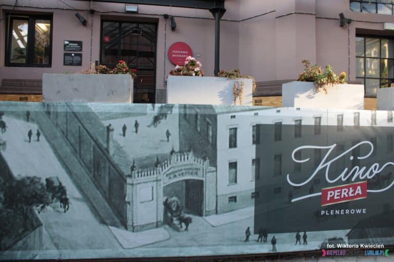 Wejście do Podziemi Browaru Perła