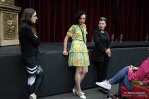 Od lewej stoją Koordynatorki projektu: Pani Nadia Gruszka, Pani Dorota Skałecka, Pani Karolina Czajka