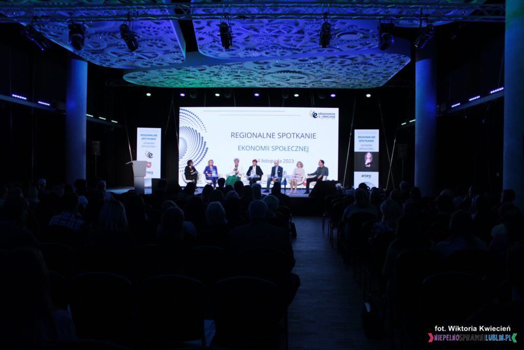 Regionalne Spotkanie Ekonomii Społecznej, poświęcone działalności Warsztatów Terapii Zajęciowej. w Lubelskim Centrum Konferencyjnym