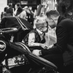 Fotografia Maksymiliana Reja pt. Jestem tu II miejsce a kategorii Wokół festiwalu