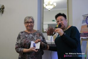 Odznakę "Złote Serce" otrzymała Pani Marta Buczkowska, na zdjęciu w towarzystwie Pani Elżbiety Sagan