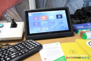 Tablet z oprogramowaniem do komunikacji alternatywnej działającym w środowisku Windows