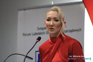 Pani mgr Magdalena Wac, Dziekan kierunku Pielęgniarstwo WSPA, pielęgniarka w Zespole Anestezjologicznym Uniwersyteckiego Szpitala Dziecięcego w Lublinie, trener personalny