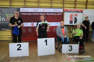 Zwycięzcy kategorii VI: OPEN – zawodnicy niepełnosprawni (kobiety i mężczyźni) bez względu na rodzaj schorzeń.