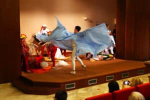 Na scenie podopieczni SOSW nr 2 w Lublinie podczas przedstawienia