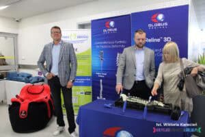 Sąsiadujące ze sobą stoiska firm: Strefa Zdrowia oraz Ottobock Globus Medical