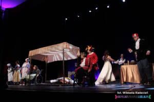 Spektakl pt. "Najprawdziwsza księżniczka" w wykonaniu aktorów Teatru Kasta